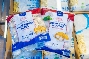 1 Eylül 2022 Beltsy, Moldova. Resimli editör kullanımı için. Donmuş yarı bitmiş ürünler.