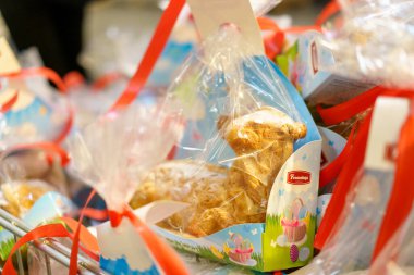 6 Nisan 2023 Beltsy, Moldova. Resimli editör kullanımı için. Paskalya pastası.