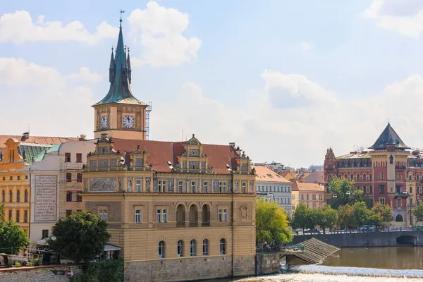 August 2022 Prague Czech Republic Recognizable Tourists View City Background — ストック写真