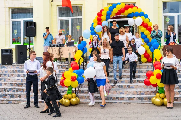 September 2022 Balti Moldavië Schoolkinderen Aan Lijn Gewijd Aan Eerste — Stockfoto