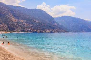 11 Ağustos 2023 Oludeniz Turkey. Resimli editör kullanımı için. Meşhur popüler Oludeniz plajı
