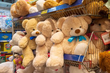 13 Aralık 2022 Beltsy, Moldova. Resimli editör kullanımı için. Doldurulmuş Oyuncaklar