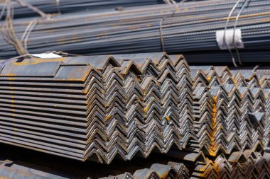 Metal köşeler. Seçici odaklı arkaplan ve metin için alanı kopyala