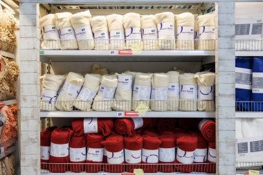 11 Ekim 2023 Beltsy, Moldova. Resimli editör kullanımı için. Battaniye ve yatak örtüleri.