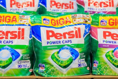 11 Ekim 2023 Beltsy, Moldova. Resimli editör kullanımı için. Persil çamaşır deterjanı