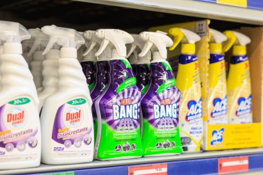 11 Ekim 2023 Beltsy, Moldova. Resimli editör kullanımı için. Temizlik ürünleri