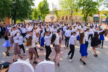 30 Mayıs 2023 Beltsy, Moldova. Resimli editör kullanımı için. Okul balosu.