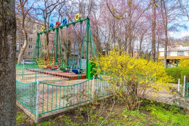 26 Mart 2023 Beltsy, Moldova. Resimli editör kullanımı için. Şehirde ilkbahar.