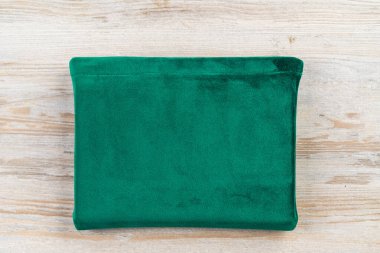 Kitaplar ve dizüstü bilgisayarlar için kadife kapaklar. Seçici odaklı arkaplan ve metin için alanı kopyala