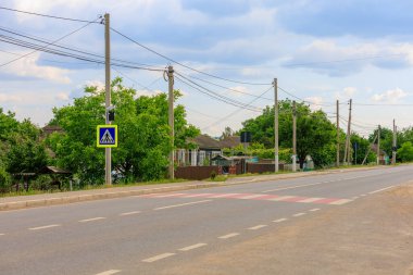 Yaya geçidi. Seçici odak ve kopyalama alanı olan arkaplan