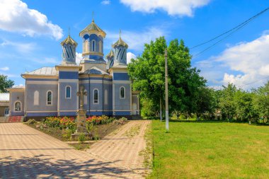 Tapınak ya da kilise binası. Seçici odaklı arkaplan ve metin için alanı kopyala.