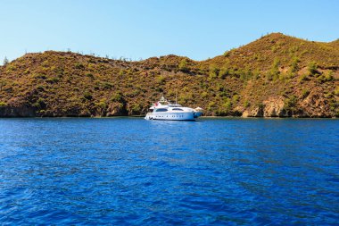Yatı bağlamak için koy. Seçici odaklı arkaplan ve metin için alanı kopyala