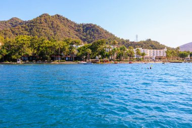 Turist körfezi manzarası. Seçici odaklı arkaplan ve metin için alanı kopyala