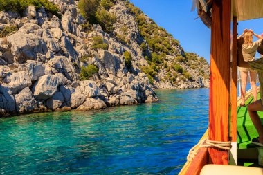 Yattan manzara çok güzel. Seçici odaklı arkaplan ve metin için alanı kopyala