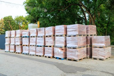 Asfaltlı paletler. Seçici odaklı arkaplan ve metin için alanı kopyala