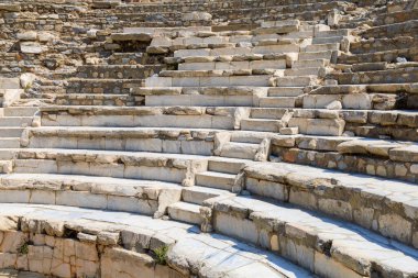 Efes şehrindeki antik amfitiyatro binası. Seçici odaklı arkaplan ve metin için alanı kopyala