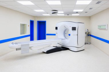 Tomografi hastanede. Seçici odaklı arkaplan ve metin için alanı kopyala