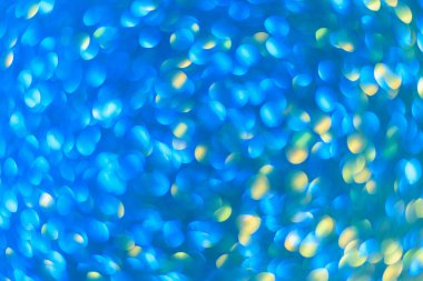 Bulanık arkaplan. Odaklanmamış fotoğraf merceğini geri ver. Arka plan bokeh. Tasarım boş. Tasarımcı için grafik kaynak. Moda karışık renk ışığı.