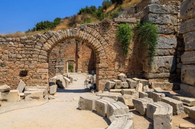 Antika taş kemer. Seçici odaklı arkaplan ve metin için alanı kopyala
