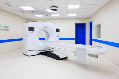 Tomografi hastanede. Seçici odaklı arkaplan ve metin için alanı kopyala