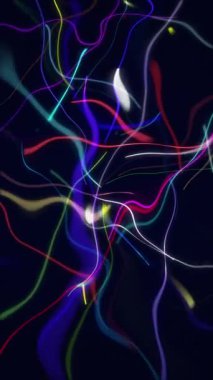 Renkli dalgalı çizgileri olan psikedelik bir arka plan. Parıldayan gökkuşağı renklerinin dalgalı çizgileri. Tam HD döngüleme soyut dikey arkaplan canlandırması.