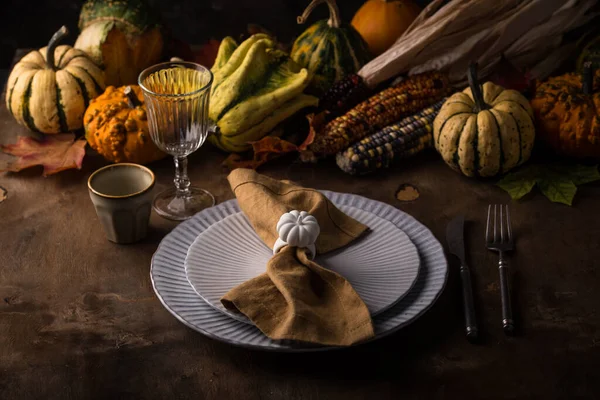 Autumn Thanksgiving Table Setting Pumpkin Leaves — Stock Photo, Image
