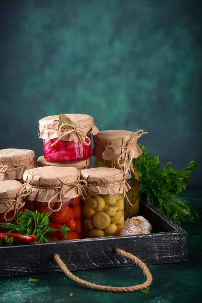 Conserve Sottaceto Verdure Barattoli Vetro Alimenti Fermentati — Foto Stock
