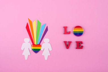 Gökkuşağı LGBTQ bayrağı ile gurur ayı konsepti