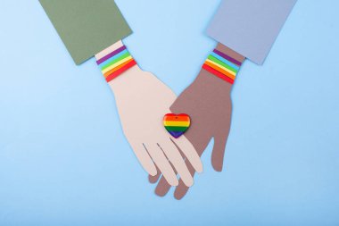 Gökkuşağı LGBTQ bayrağı ile gurur ayı konsepti