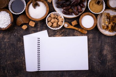 Çeşitli şeker değişimi, doğal sağlıklı tatlandırıcı konsepti