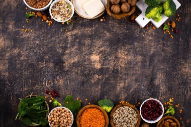 Bitki bazlı vegan protein ürünlerinin çeşitliliği, sağlıklı gıda kavramı