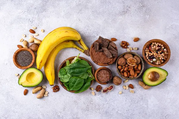 Doğal magnezyum Mg içeren çeşitli ürünler