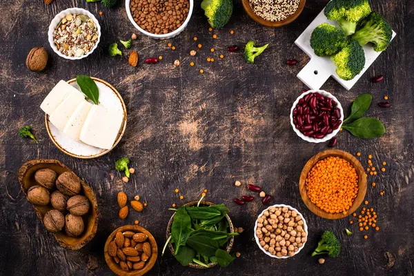 Bitki bazlı vegan protein ürünlerinin çeşitliliği, sağlıklı gıda kavramı