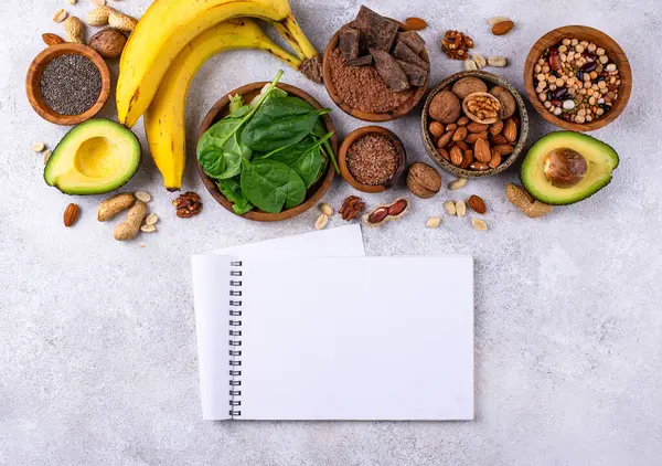 Doğal magnezyum Mg içeren çeşitli ürünler