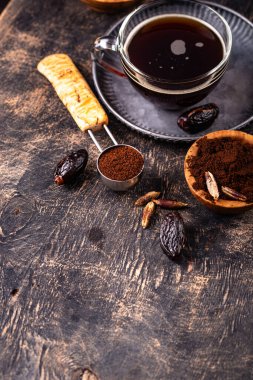 Flört tohumundan kahve. Sağlıklı alternatif moda içeceği.