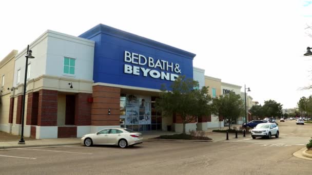 Bed Bath Chain Retail Merchandise Stores Selling Bedding Bathroom Kitchen — Vídeos de Stock