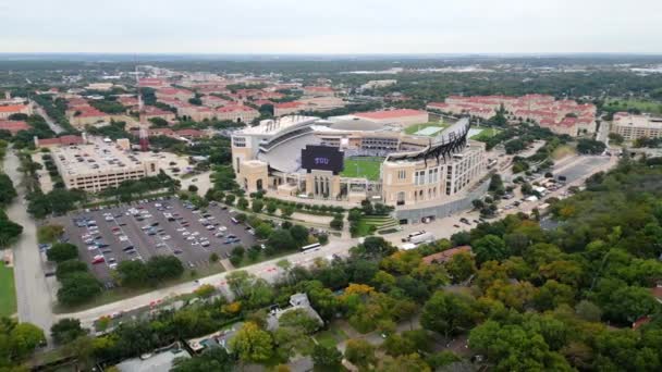 沃思堡 2023年11月 德克萨斯基督教大学校园内的Amon Carter体育馆 — 图库视频影像