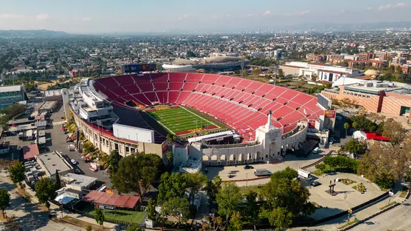 stock image Los Angeles, CA - November 2023: Los Angeles Memorial Coliseum, home to USC football, Olympics and other events.