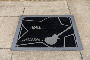 Nashville, TN - 15 Mart 2024: Karl Dean Nashville, TN 'deki Music City Walk of Fame' in yıldızı