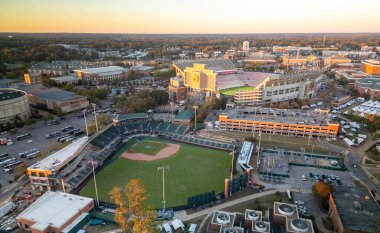 Auburn, AL - 22 Kasım 2024: Auburn Üniversitesi Plainsman Park 'ta Hitchcock Stadyumu