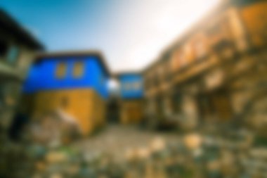 İnsanlarla birlikte soyut bulanık arkaplan ve seyahat teması bokeh