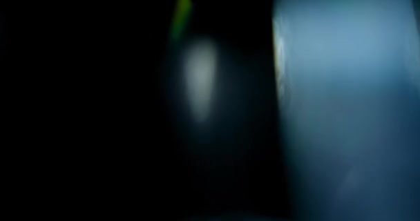 Sfärisk Optisk Prisma Ljus Svart Bakgrund Vit Lins Flare Overlay — Stockvideo