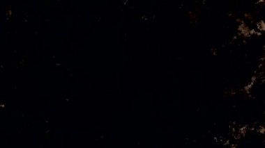 Toz ve çizikler zarar görmüş film yüzeyi. Dinamik film yuvarlanma etkisi. 8mm, 16mm, 35mm bant dokusu. Retro vintage etkisi. Yüksek kalite 4k görüntü