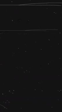 Lens patlamaları ve ışık sızıntıları geçmişe dönük eski filmlerin 4K efektini yakıyor. Yüksek kalite 4k görüntü