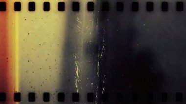 Super 8 Film Kaplaması, Gürültülü Pislik Vintage. 8 mm Çerçeve ve Doku. Nostaljik Video Efekti. Yüksek kalite 4k görüntü