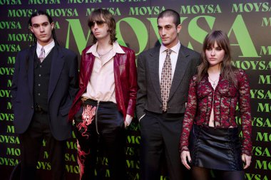 Maneskin, 11 Mayıs 2023 'te Milano, İtalya' da Moysa yaratıcı merkezinin açılışı için kırmızı halıya katıldı.. 