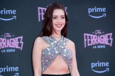 MILANO, ITALY, 17 Mayıs: Dijital yaratıcı Camihawke, 17 Mayıs 2023 'te Arco della Pace, Milan' da Amazon Prime TV dizisi The Ferragnez 'in galasına katıldı.. 