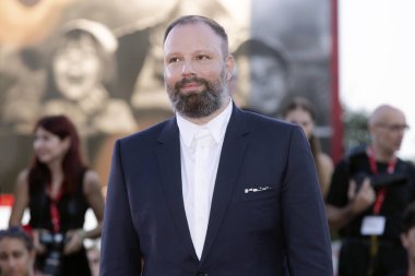 VENICE, İtalya - 1 Eylül 2023 'te İtalya' nın Venedik kentinde düzenlenen 80. Venedik Uluslararası Film Festivali 'nde Yorgos Lanthimos 
