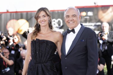 30 Ağustos 2023 'te İtalya' nın Venedik kentinde düzenlenen 80. Venedik Uluslararası Film Festivali 'nin açılışına Giulia Rosmarini ve Festival Direktörü Alberto Barbera katıldı.. 