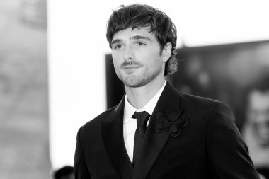 VENICE, İtalya - Eylül 04: Aktör Jacob Elordiy, 80. Venedik Uluslararası Film Festivali 'nde 